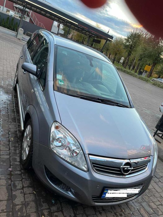 Opel  Zafira B 2008 р