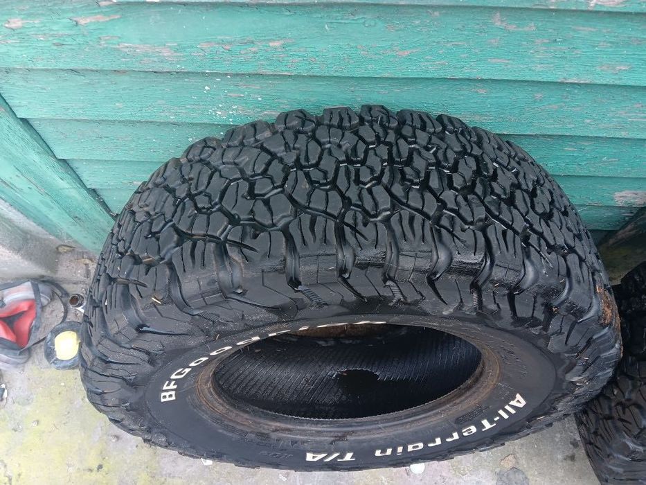 Bfgoodrich T/A zima lato wielosezon 2 opony 70R16 all-terrain