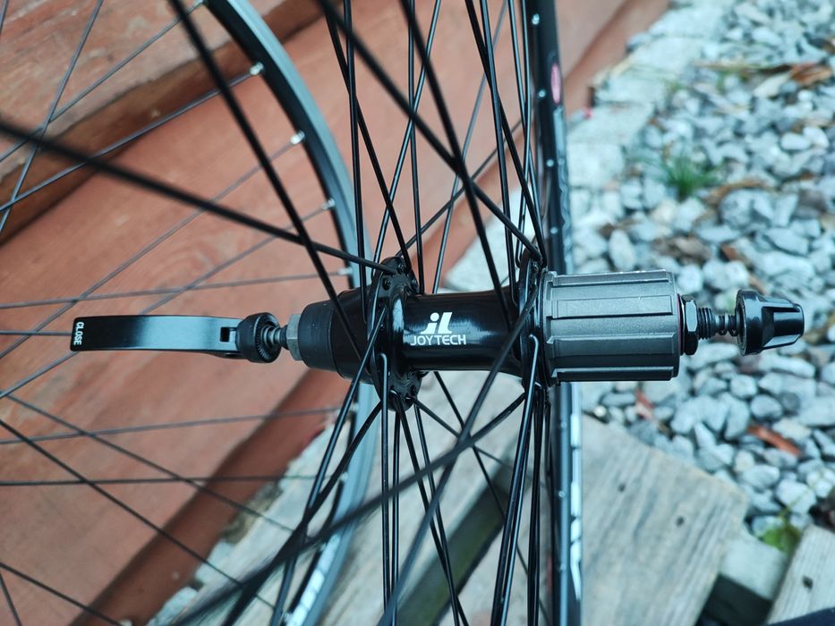 Komplet kół rowerowych Trekkingowych 28" Shimano Dynamo 9s Retro MTB