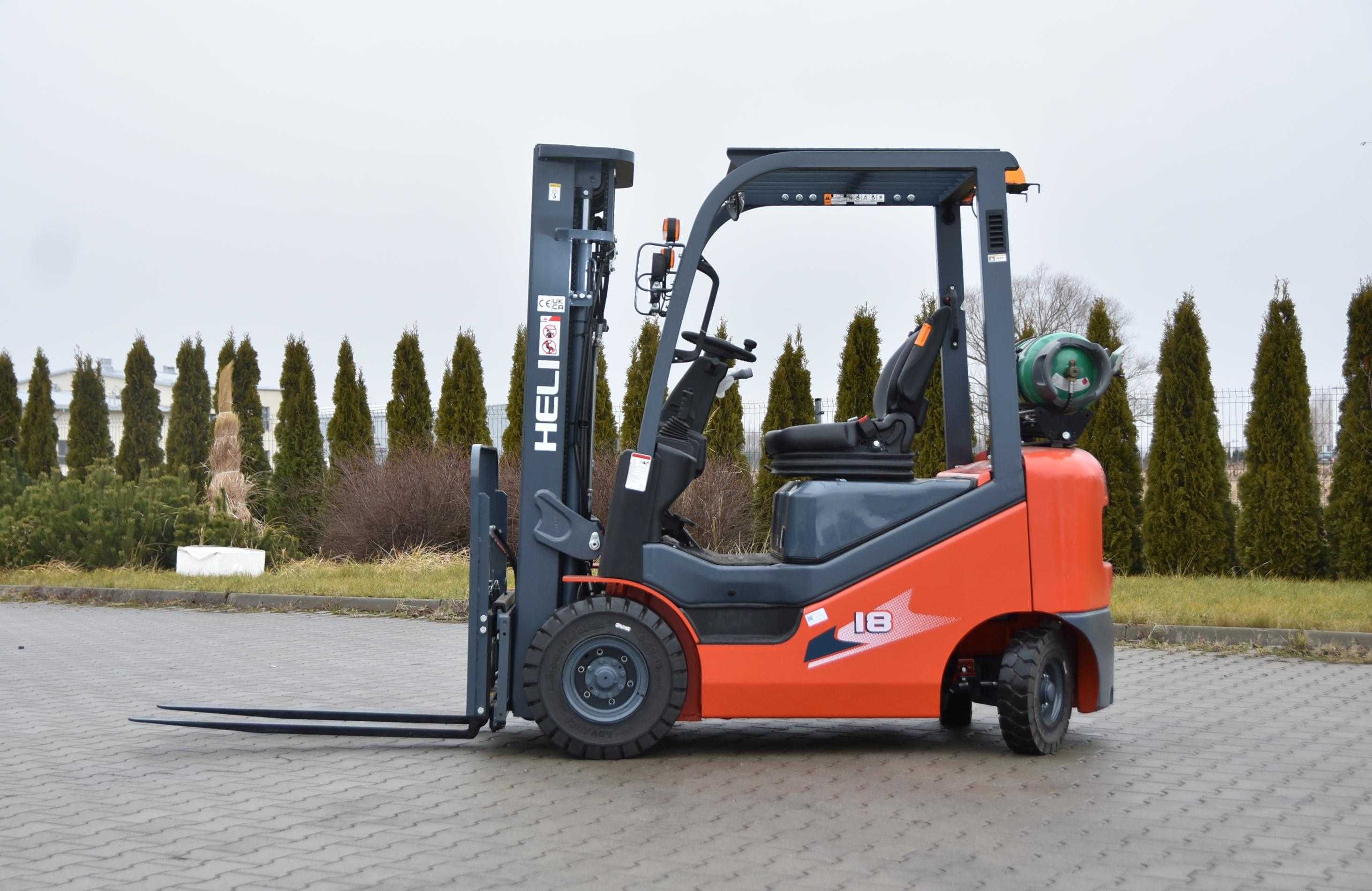 Wózek Widłowy 1.8t LPG – Silnik Kubota, Opony Pełne, UDT,– NOWY