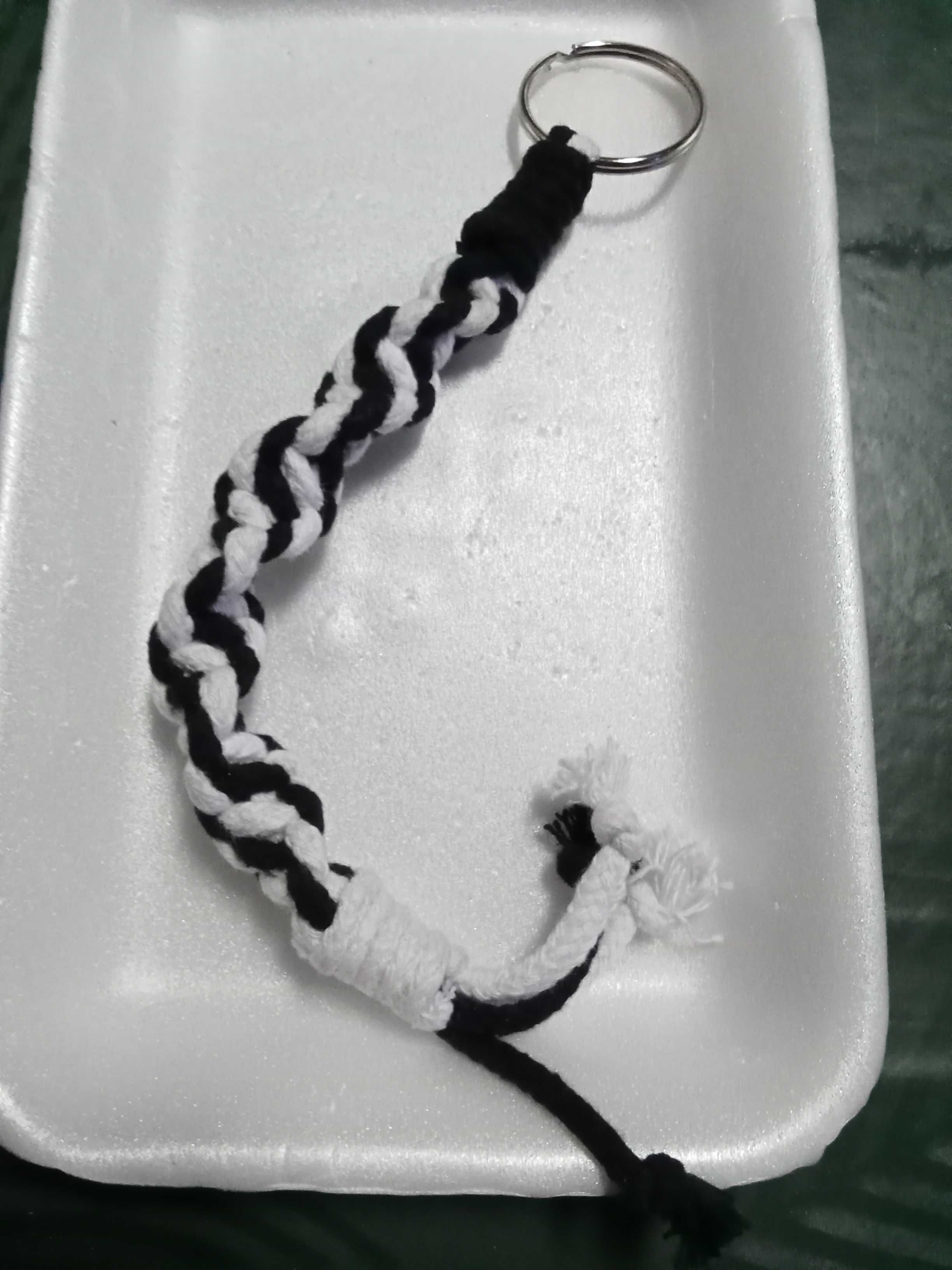 Trabalhos em macramé