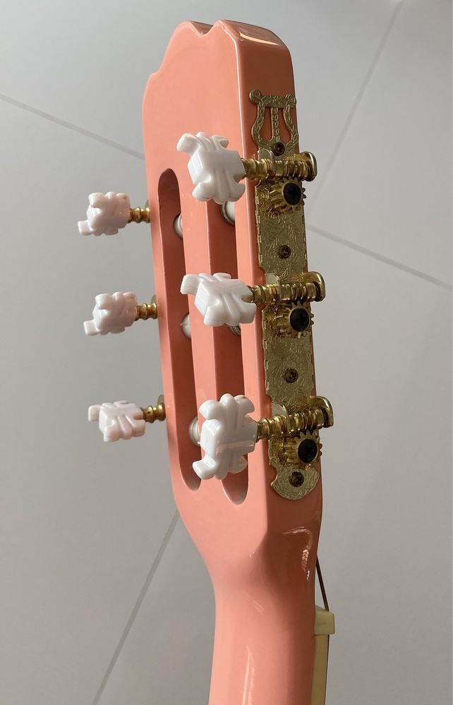 Guitarra de 5 cordas tamanho criança