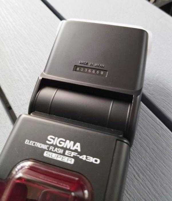 Продаю фотоспалах Sigma Electronic Flash EF-430 Super  для Canon.