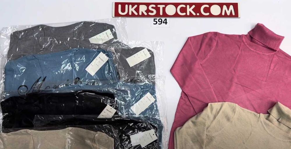 Жіночі гольфи светри кофти оптом MoniCo