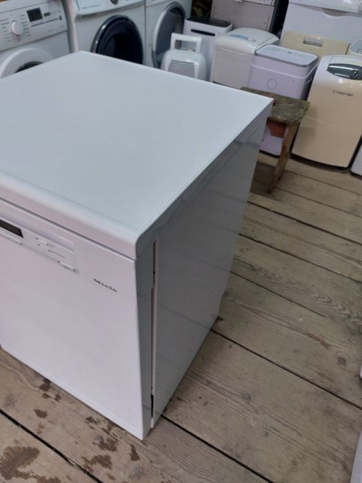 Посудомийна машина посудомийка Miele G 6300 SC окремостояча 60см