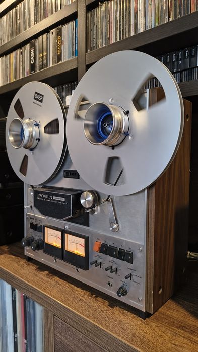 Катушечний (Бобінний) магнітофон Pioneer RT 1011L.