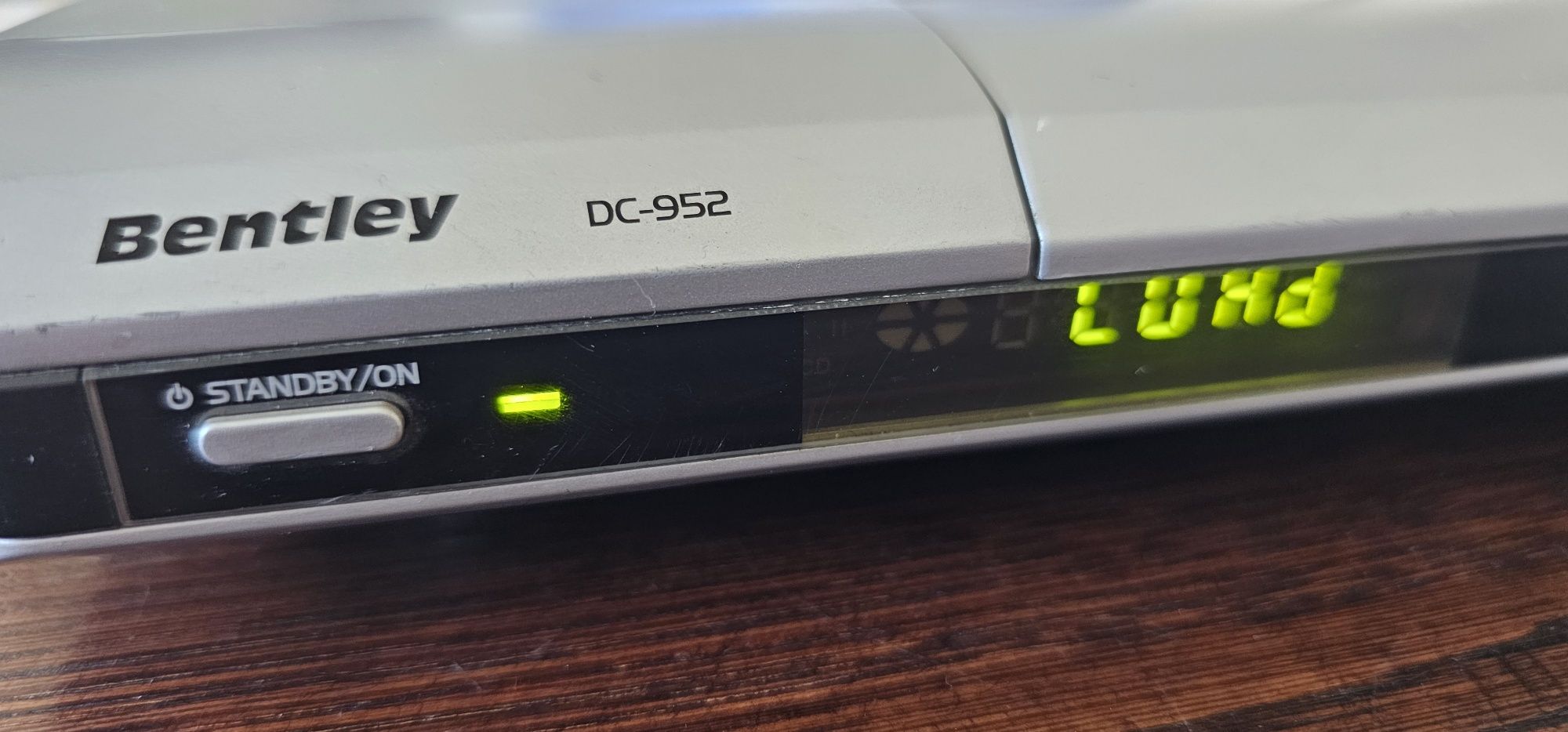 DVD Bentley DC-952