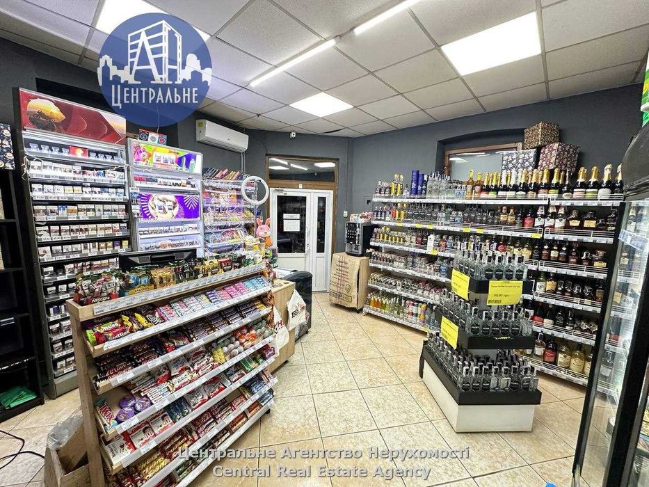 Продаж фасадно-кутового приміщення