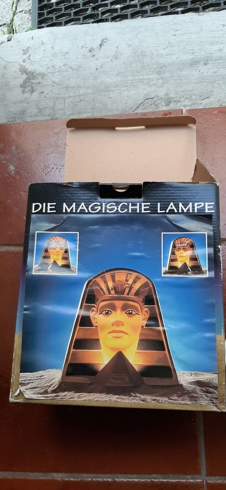Lâmpada mágica que segue a vista