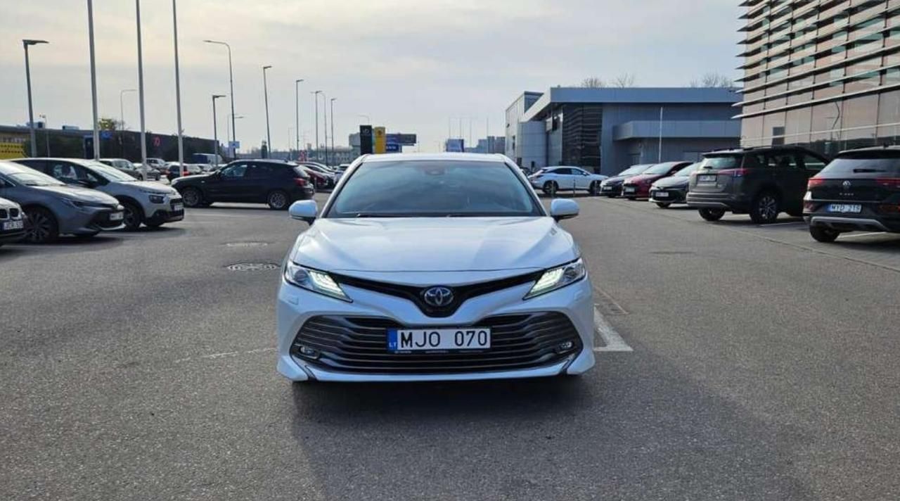 Toyota Camry 2020