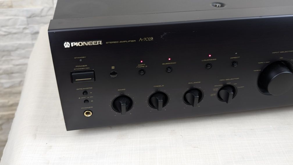 Pioneer A-702R Potężny wzmacniacz stereo