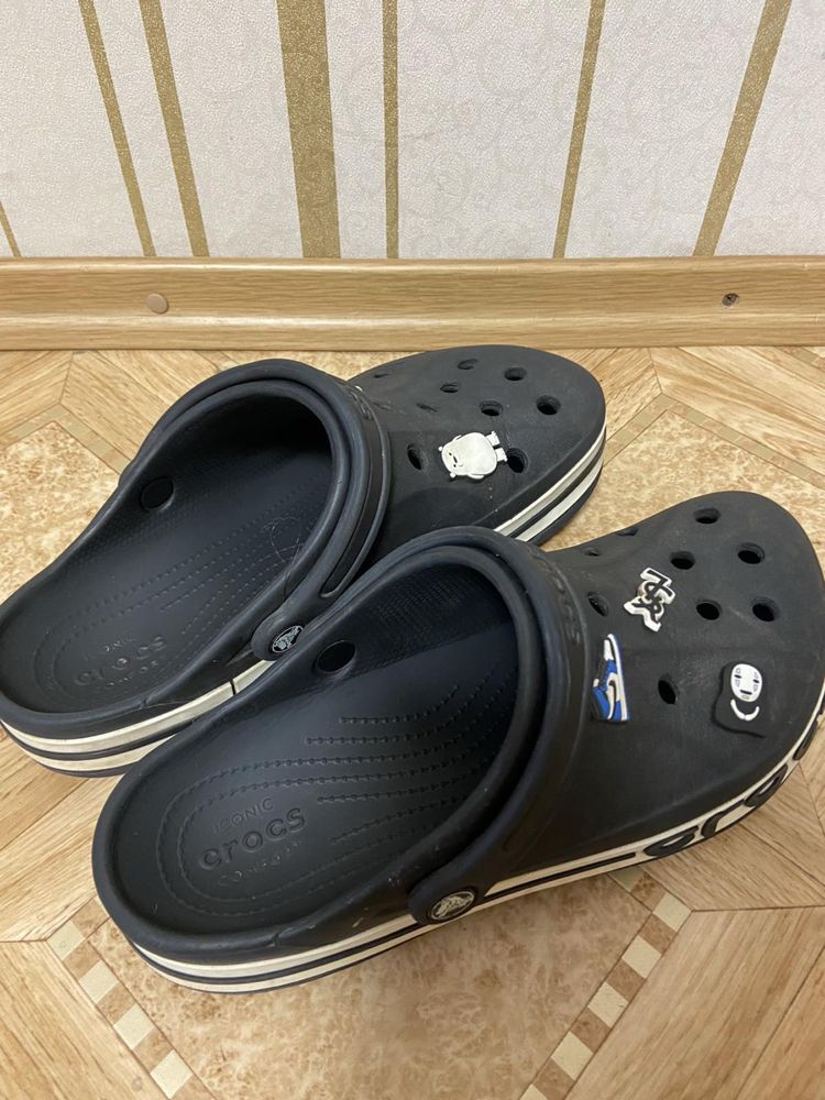 Тапочки crocs в хорошем состояний