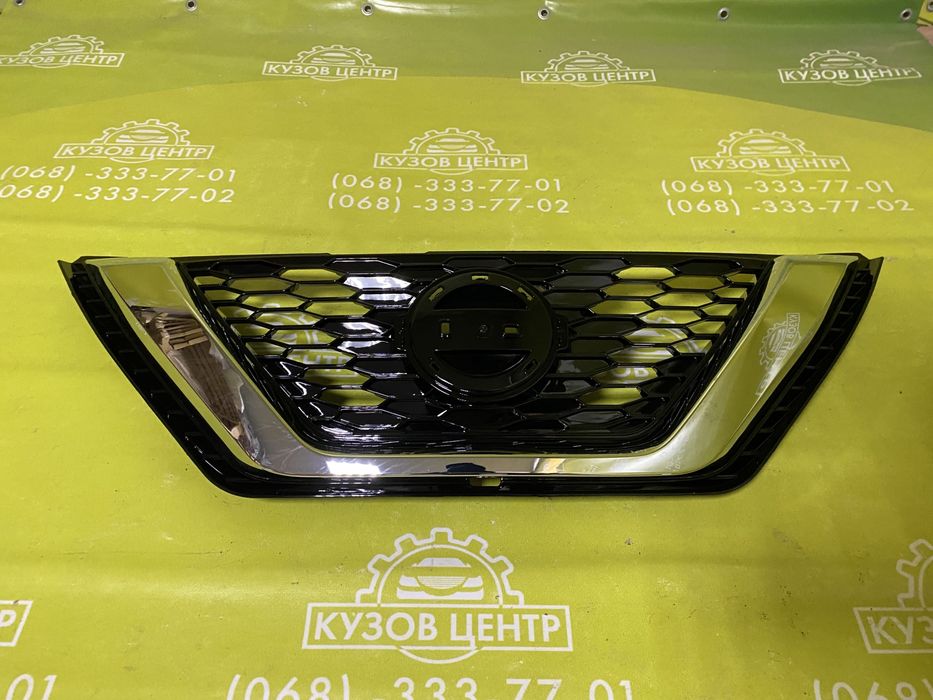 Бампер передний решетка Nissan Qashqai/Rogue Sport кашкай рог спорт