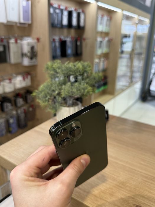 Б/у iPhone 13 Pro Max 512Gb Alpine Green