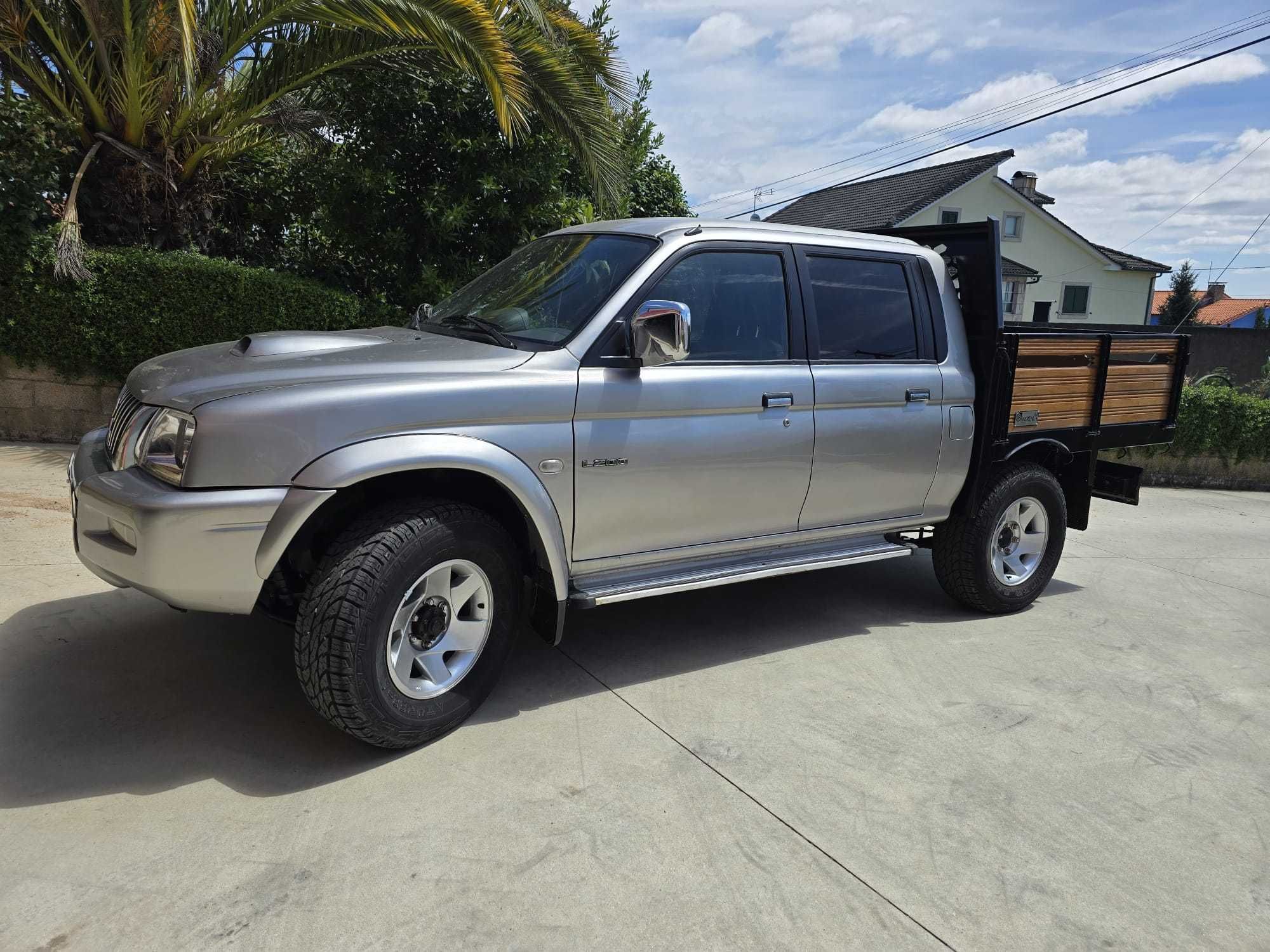 Carrinha Mitsubishi L200