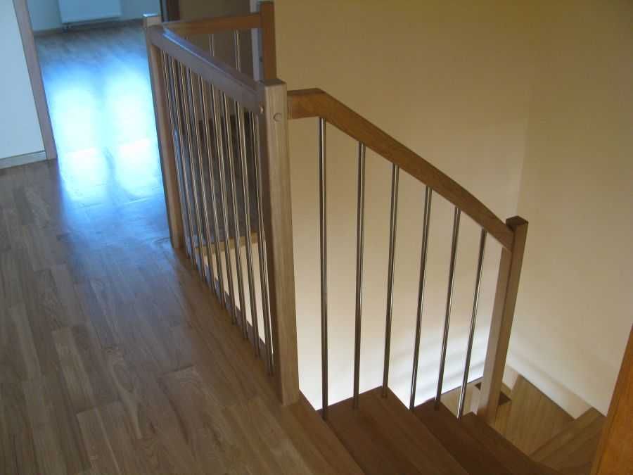 Schody ażurowe dębowe  z balustradą Producent Wycena Gratis !