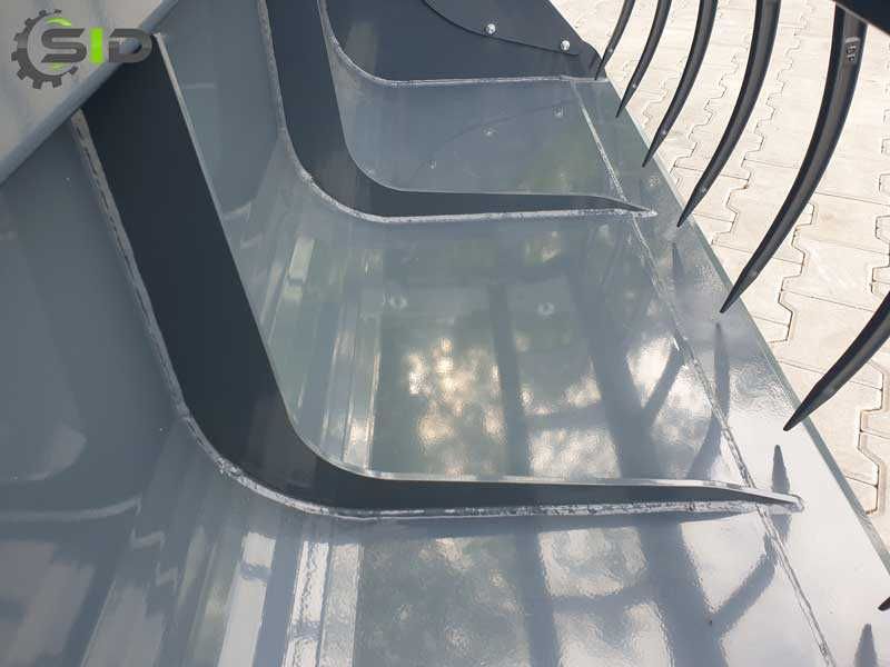 Łyżko krokodyl ząb kuty M, rekin, szuflo krokodyl 2,4 m, 1,05 m3 SID