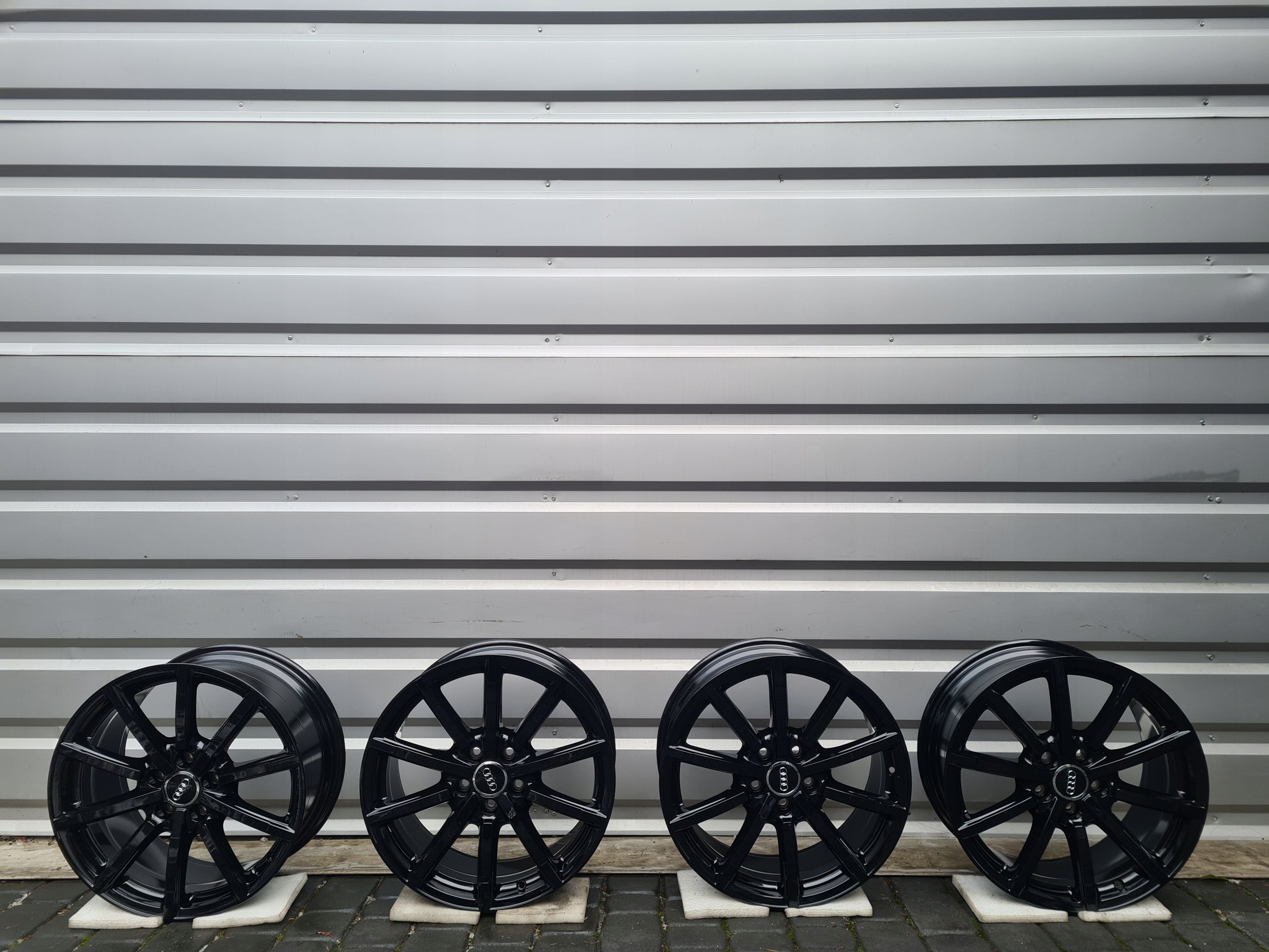 Oryginalne Felgi Audi 18” S3 A3 A4 A6 A8 Q2 Q3 TT