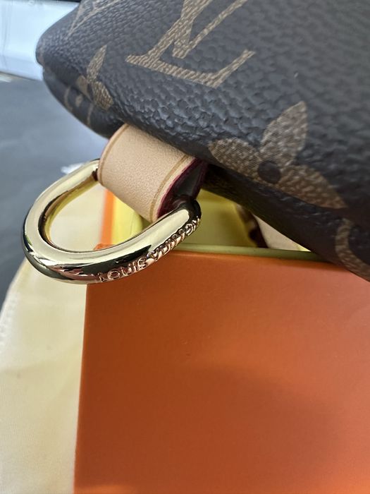 Nerka bumbag louis vuitton