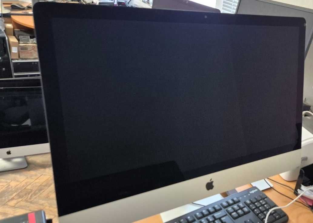 Моноблоки Apple iMac A1419 27" 5K (Core i5-7600/16GB/SSD512/RX575PRO)