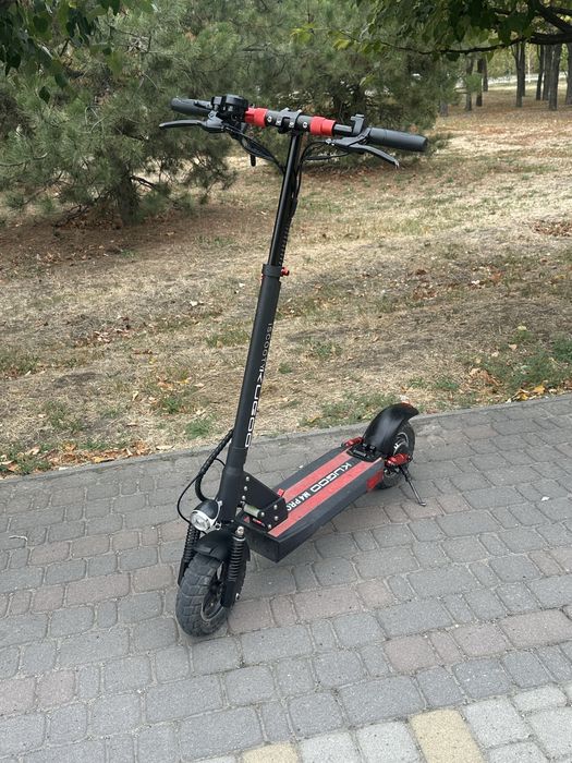 Електросамокат Kugoo m4 pro