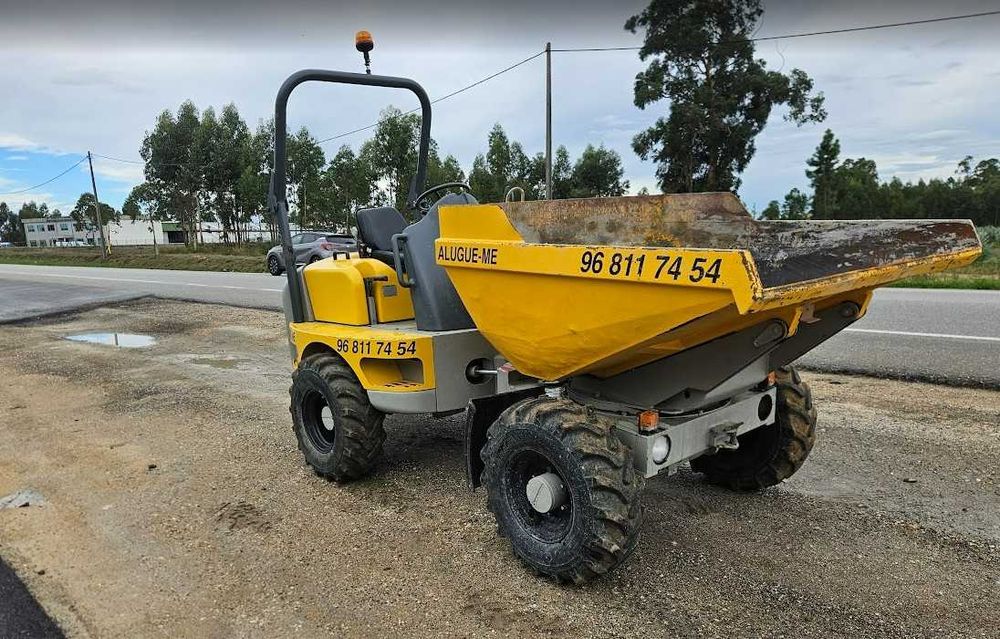 Vende-se Dumper Wacker Neuson 4t