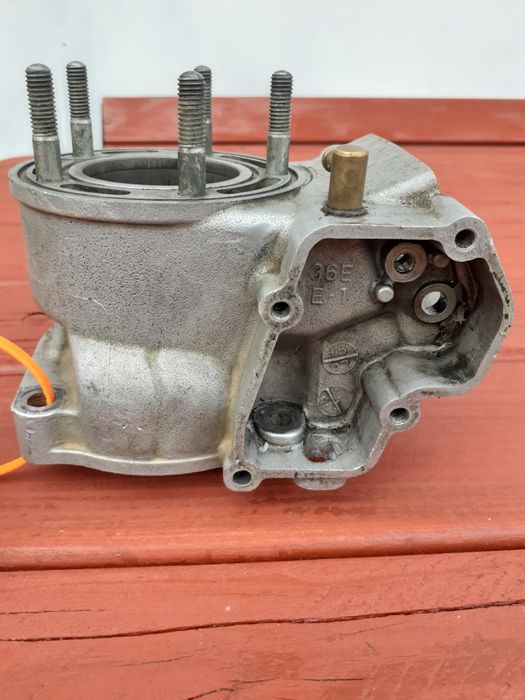 Cylinder suzuki rm 125