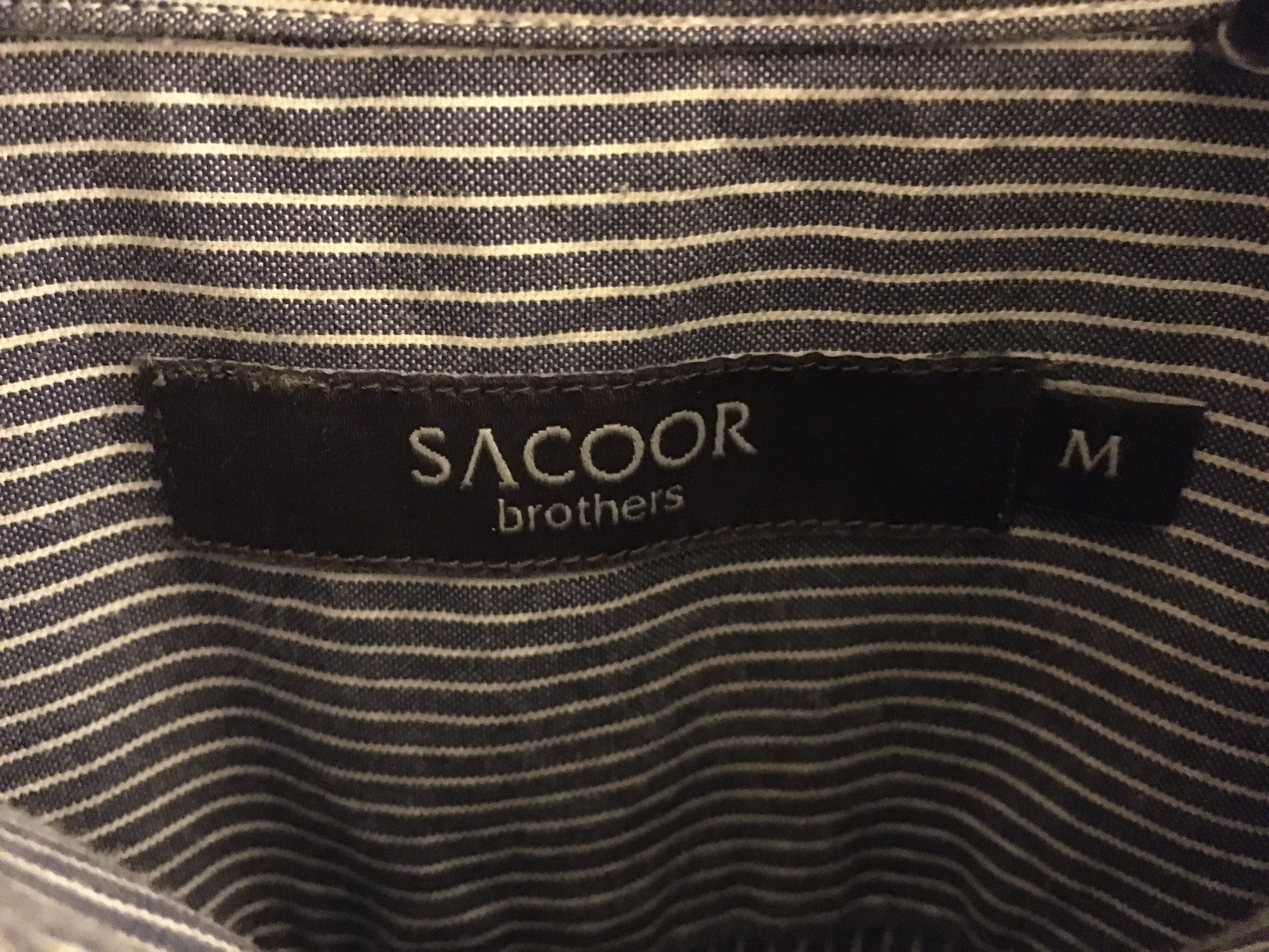 2 camisas em ótimo estado: Sacoor e Mango