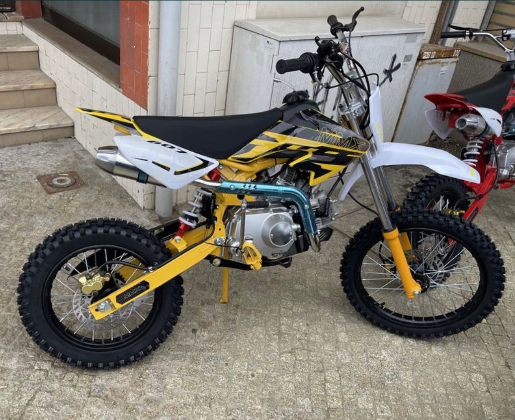 Pit bike 125cc com arranque eléctrico