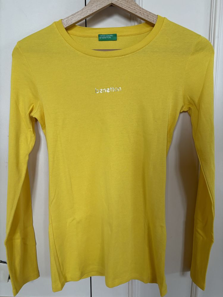 Żółta bluzka United Colors of Benetton w rozmiarze XS. Stan idealny.
