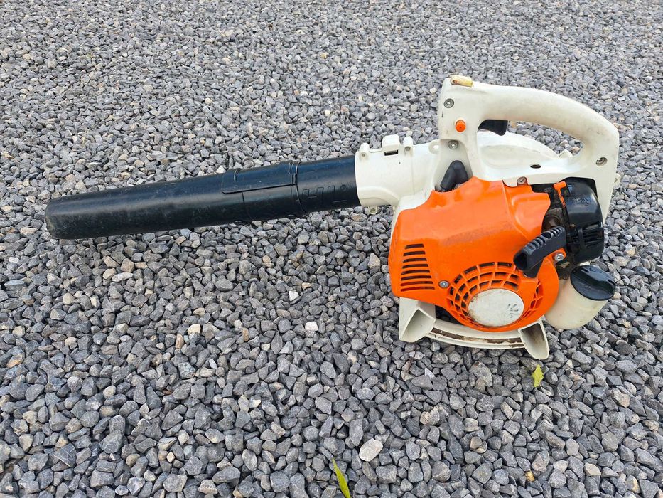 DMUCHAWA do LIŚCI SPALINOWA 2t STIHL BG 45 super stan profesjonalna