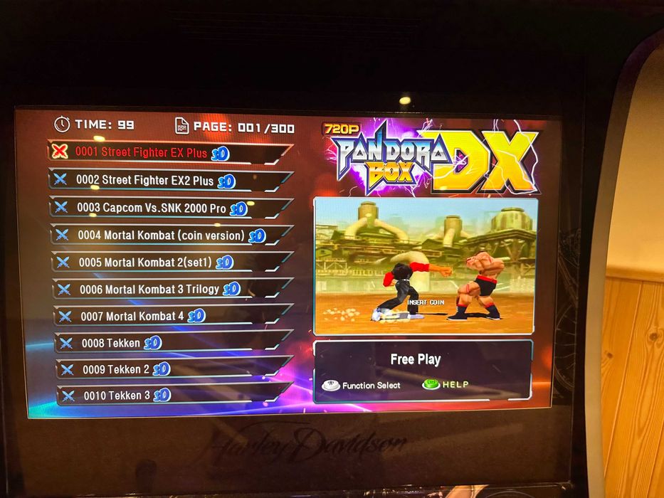 Maquina Arcade com 3000 Jogos Semi-nova (Pouco uso)- 2022