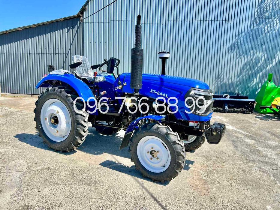 В наявності Трактор Синтай ХТ 244L XINGTAI  BULAT Новий