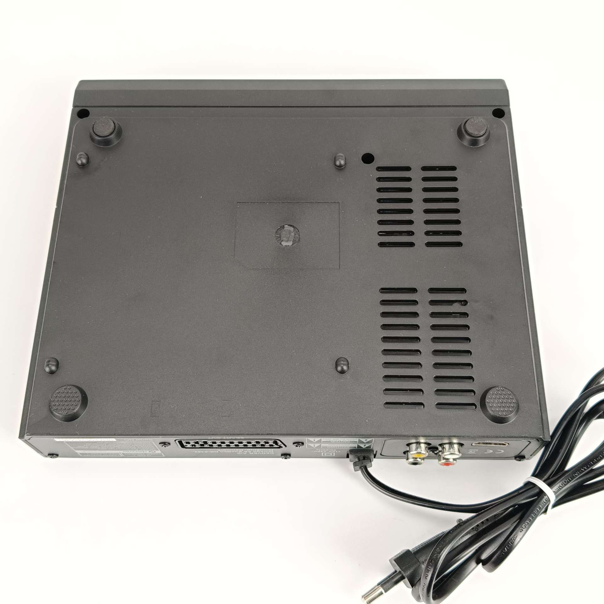 Odtwarzacz DVD Denver DVH-7787