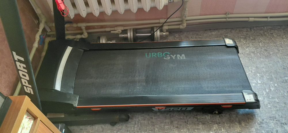 Беговая дорожка V520