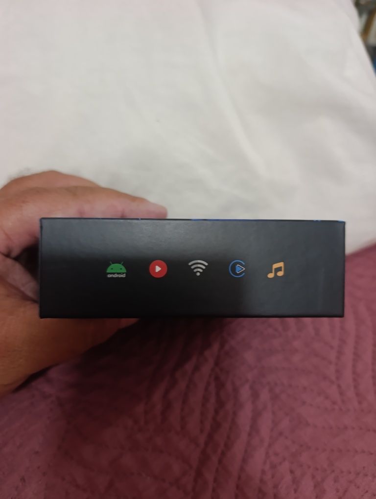 Ottocast-Play2Video Pro.  Podes ver Netflix, YouTube, IPTV, etc...