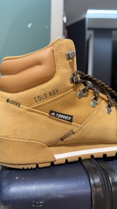 Черевики зимові Adidas чоловічі 42 2/3 розмір