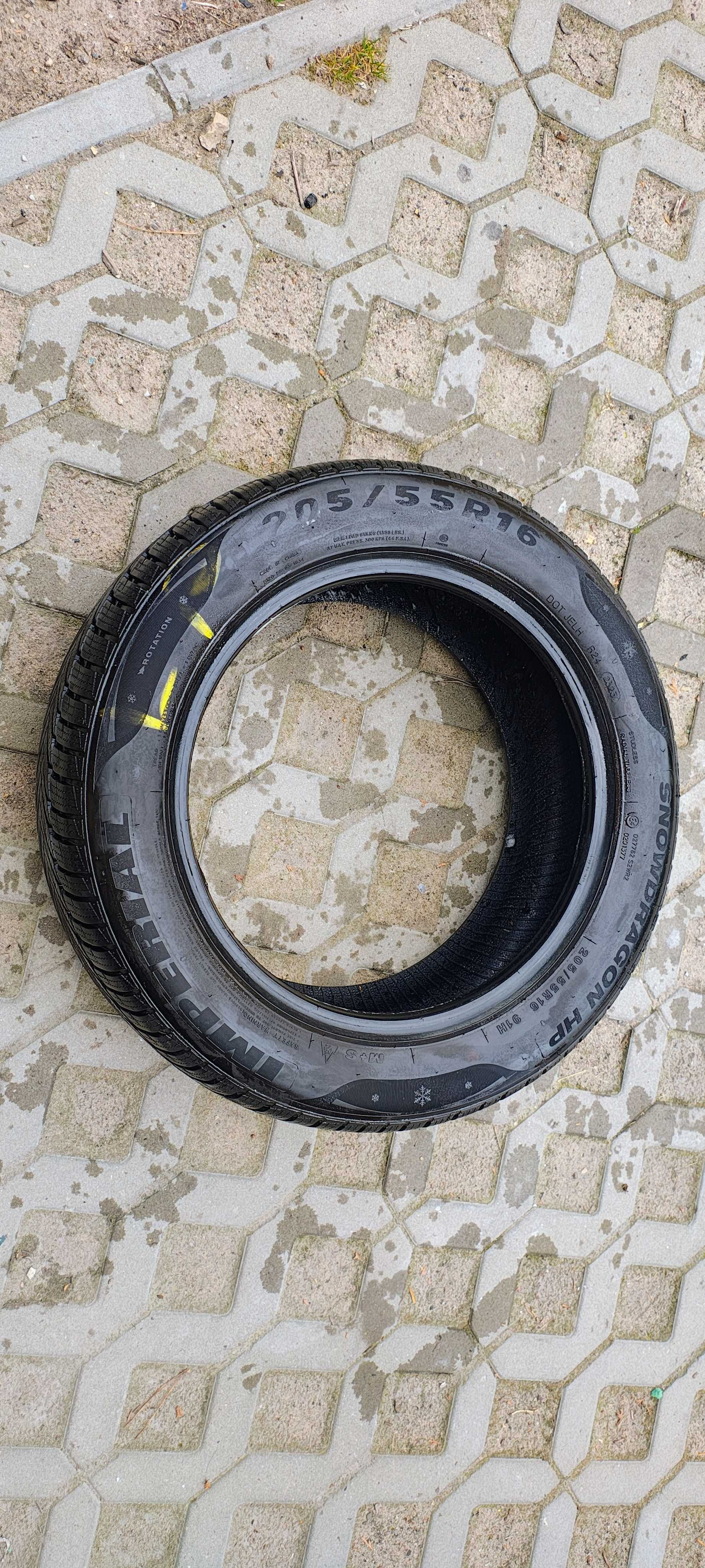 Opony zimowe 16/55/2005 z 2023 roku