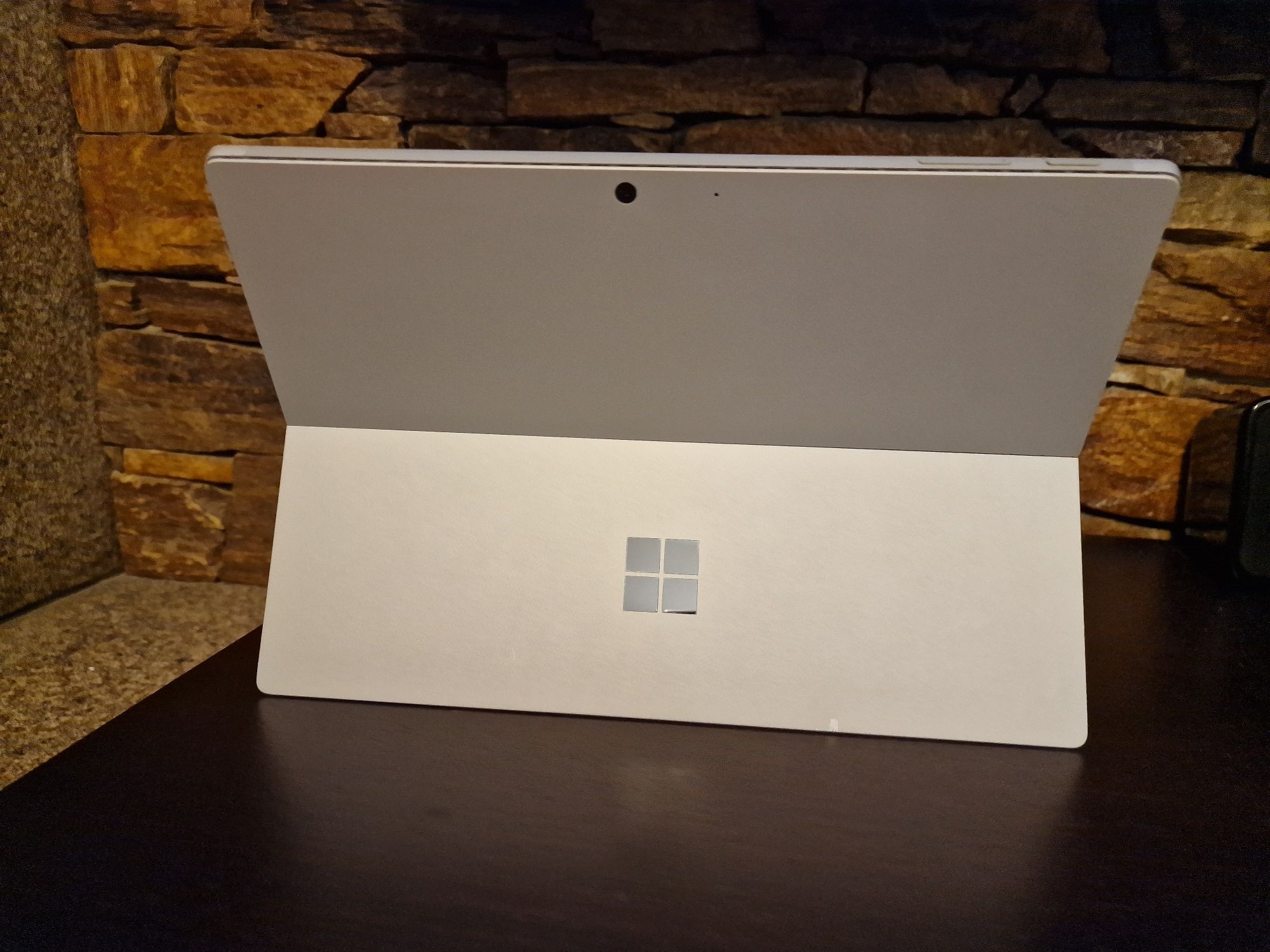 Surface pro 7 1866 - i7 16gb SSD 256gb