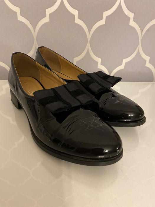 Buty mokasyny czarne skóra lakierowana SAGAN piekne nowe