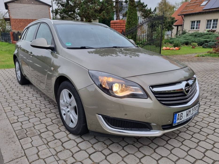 Opel Insignia lift 1.4 Turbo 140km 2016 rok kombi z Niemiec