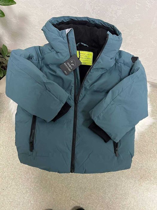 Нова куртка НЕКСТ