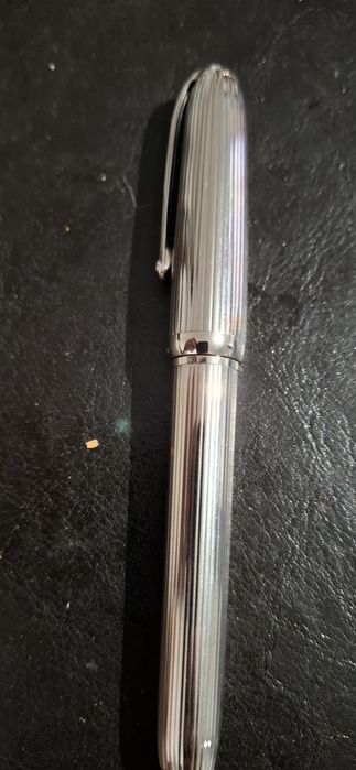 Vendo caneta cartier aparo ouro 18k