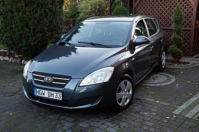 Kia Ceed z niemiec po opłatach - 1-wł,- NISKI PRZEBIEG  ZADBANA