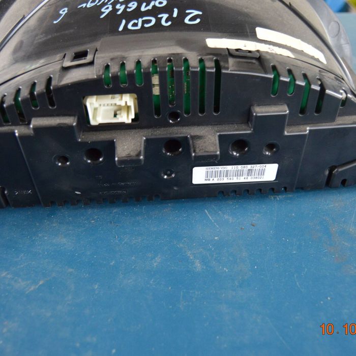 mercedes-benz c w203 lift 2.2 cdi licznik prędkościomierz om646 a203