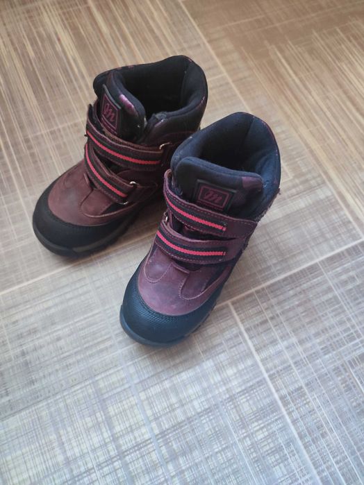 Продам дитячі зимові чоботи на ніжку 14-16 см