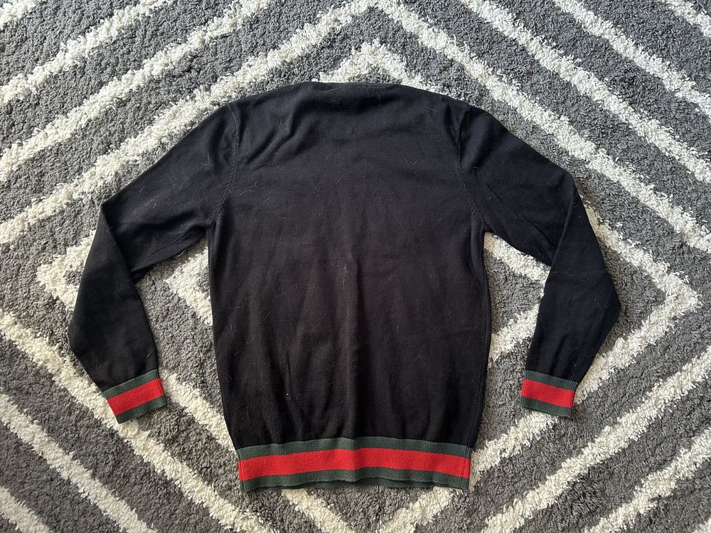 Продам светр Gucci