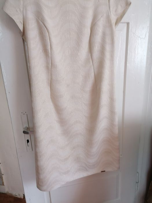 Sprzedam sukienki na każdą okazję