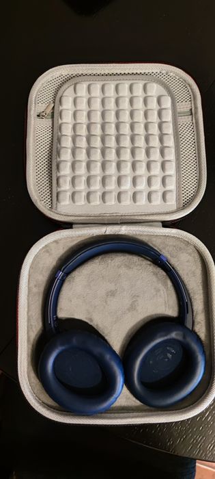 Auscultadores Sony WH CH 700N + Estojo de