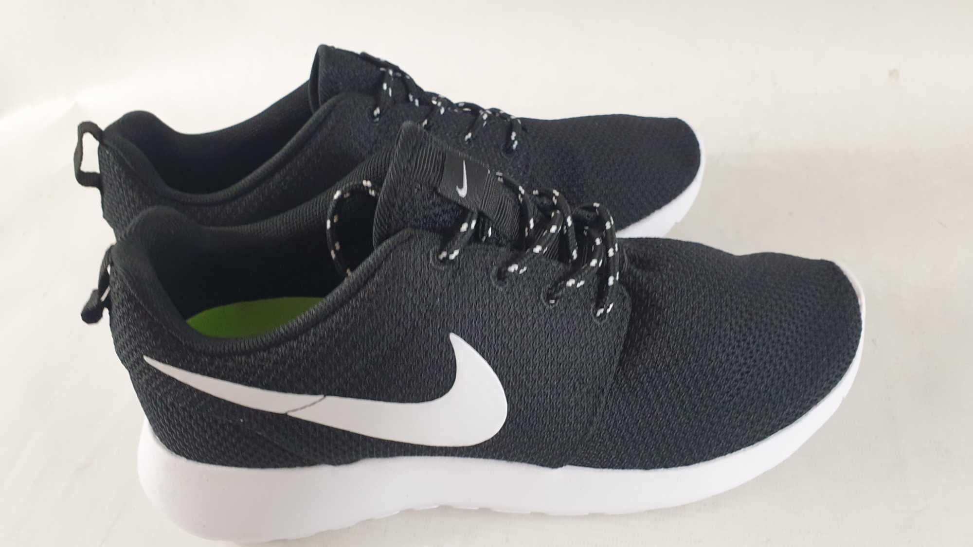 nike rosherune obuwie sportowe 40